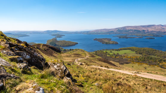 West Highland Way - Aussicht vom Conic Hill auf das Loch Lomond