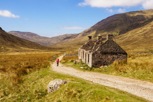 West Highland Way - Ruine bei Lairigmor