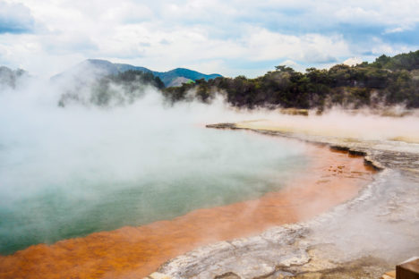 Rotorua und Taupo - Champagner-Pool in Wai-O-Tapo