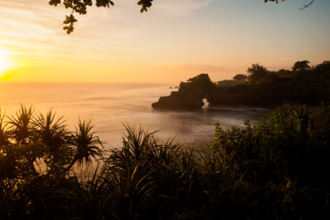 Denpasar - Abendstimmung beim Tanah Lot Temple